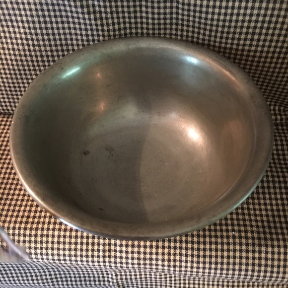 Antique pewter Royal Holland footed bowl - Picture 2 of 4